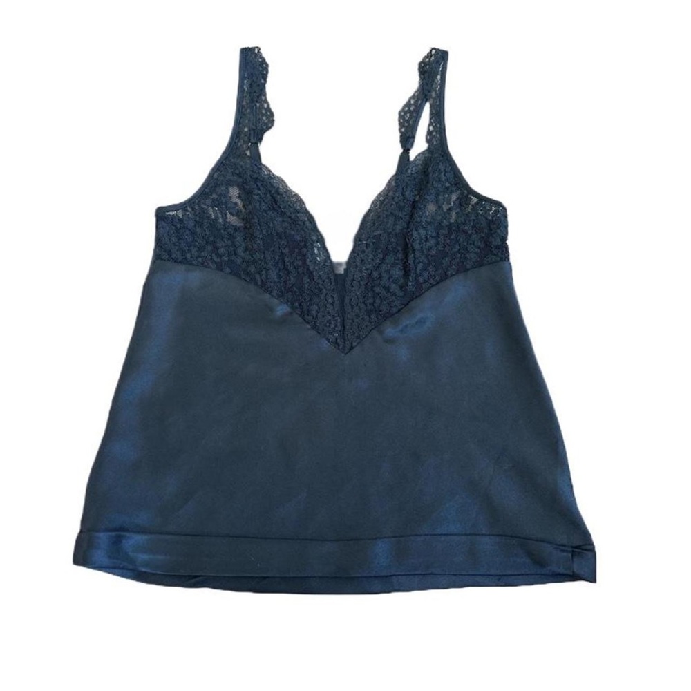 ⭐️VINTAGE VICTORIA SECRET -  LACE AND SATIN CAMISOLE